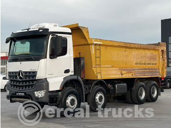 Самосвал камион MERCEDES-BENZ Arocs 4142