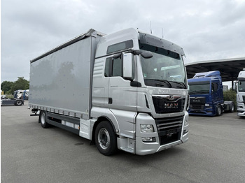 Камион с брезент MAN TGX