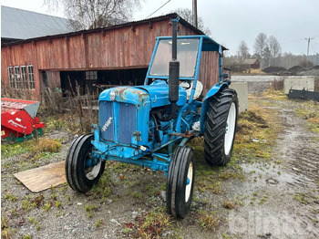 Трактор FORDSON