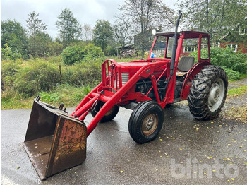 Трактор MASSEY FERGUSON
