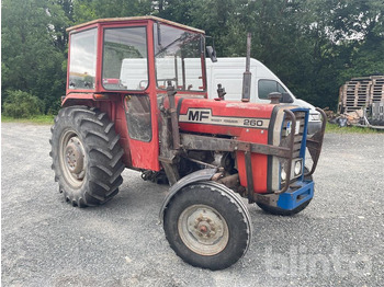 Трактор MASSEY FERGUSON 1000 series
