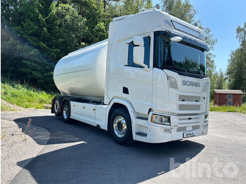 Камион цистерна SCANIA R 500