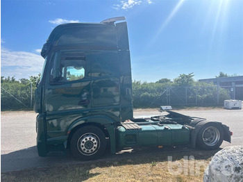 Влекач MERCEDES-BENZ Actros