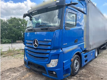 Влекач MERCEDES-BENZ Actros 1848