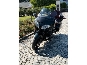 Мотоциклет HONDA