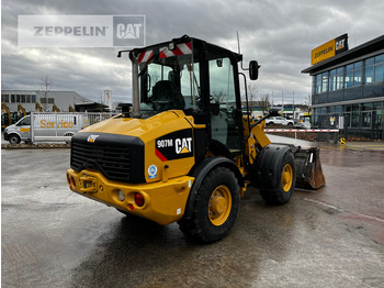 Колесен товарач Cat 907M: снимка 4