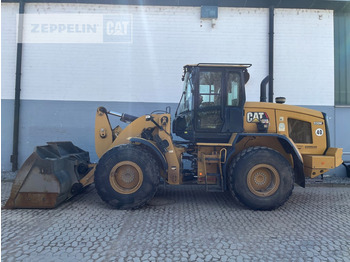 Колесен товарач CATERPILLAR 930M