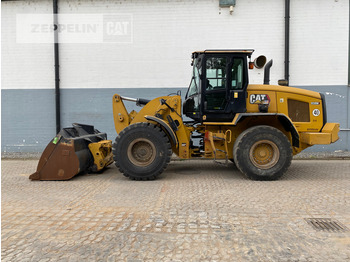 Колесен товарач CATERPILLAR 938M