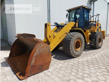 Колесен товарач CATERPILLAR 962M
