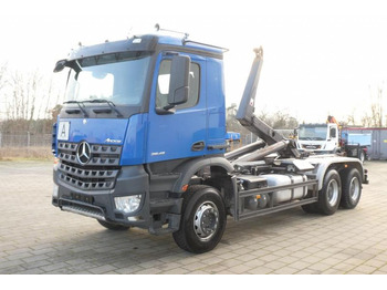Мултилифт с кука камион MERCEDES-BENZ Arocs 2645