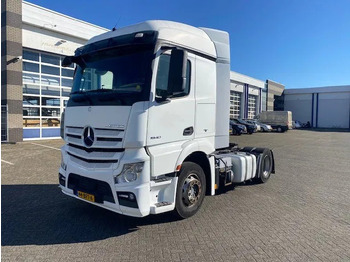 Влекач MERCEDES-BENZ Actros 1840