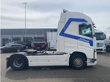 Влекач Volvo FH 13.460 XL cabine, euro 6 , full spoilered, smart tacho , new clutch ,beauty.....: снимка 3