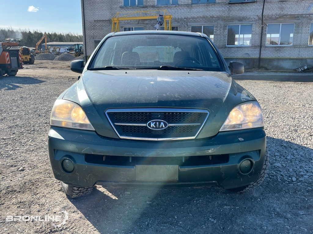 2004 KIA Sorento 4x4 - Лек автомобил: снимка 3 2004 KIA Sorento 4x4 - Лек автомобил: снимка 3