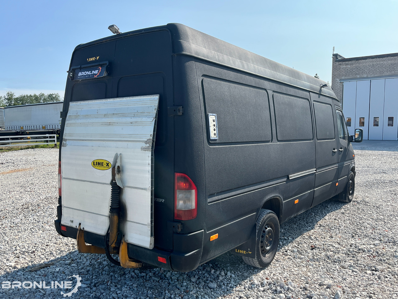 2004 Mercedes-Benz Sprinter 313 CDI 2.2d 95kW - Товарен бус: снимка 5 2004 Mercedes-Benz Sprinter 313 CDI 2.2d 95kW - Товарен бус: снимка 5