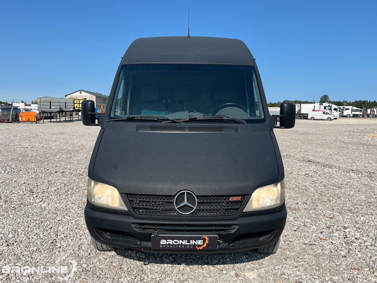 2004 Mercedes-Benz Sprinter 313 CDI 2.2d 95kW - Товарен бус: снимка 3 2004 Mercedes-Benz Sprinter 313 CDI 2.2d 95kW - Товарен бус: снимка 3