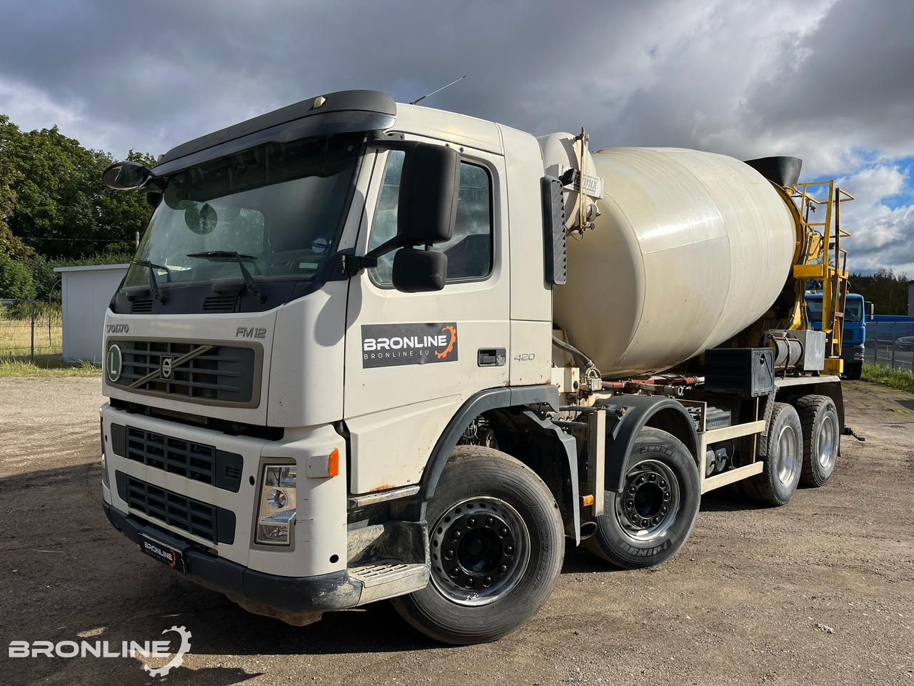 2004 Volvo FM12 420 8x4 Intermix 10m³ - Бетоновоз: снимка 1 2004 Volvo FM12 420 8x4 Intermix 10m³ - Бетоновоз: снимка 1
