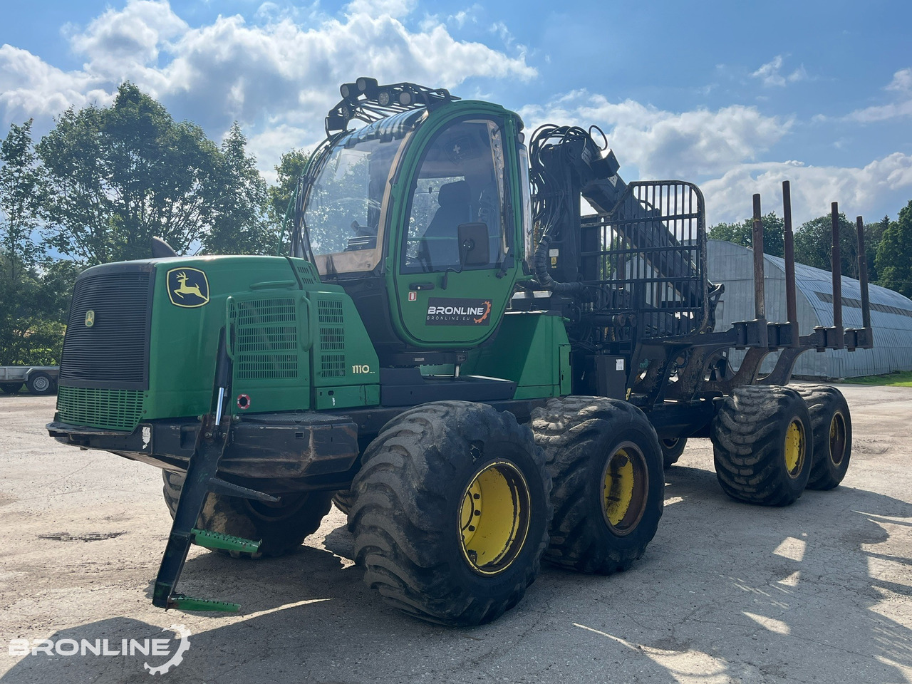 2010 John Deere 1110E Forwarder 8x8 - Форвардер: снимка 4 2010 John Deere 1110E Forwarder 8x8 - Форвардер: снимка 4