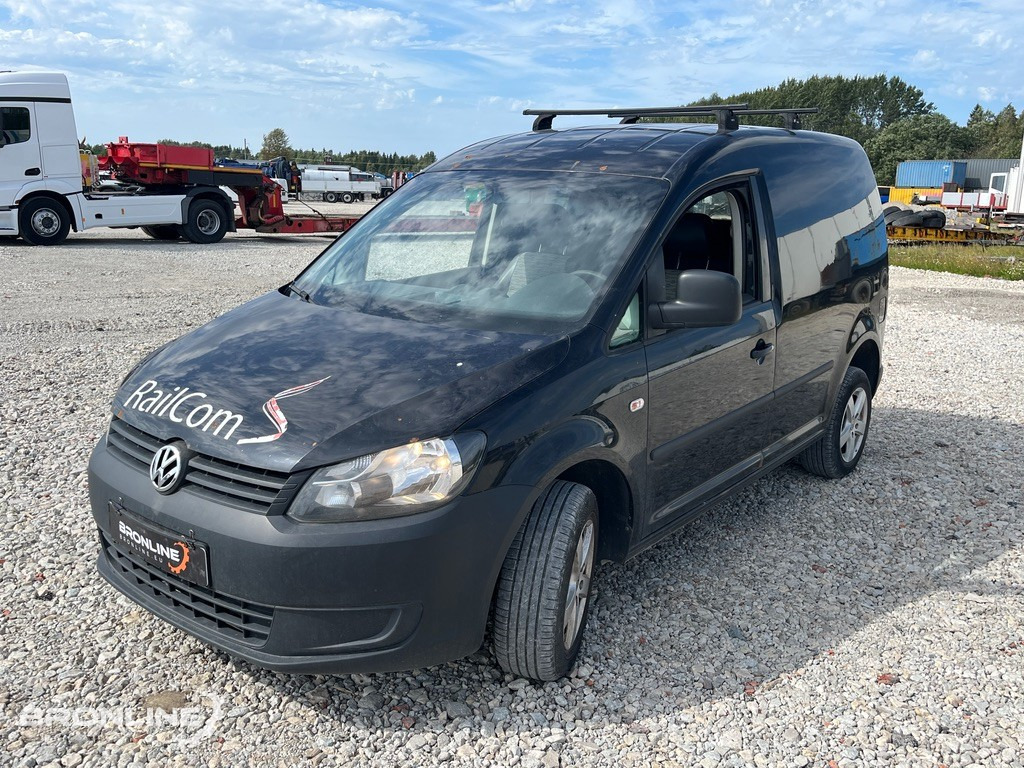 2011 Volkswagen Caddy 4x4 2.0 81kW - Лек автомобил: снимка 2 2011 Volkswagen Caddy 4x4 2.0 81kW - Лек автомобил: снимка 2