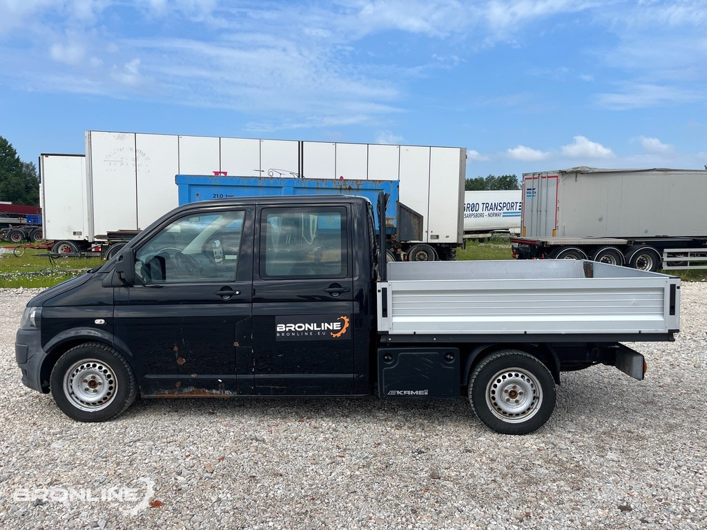 2012 Volkswagen Transporter T5 4x4 2.0 103kW Flatbed - Бордови бус, Бус с двойна кабина: снимка 5 2012 Volkswagen Transporter T5 4x4 2.0 103kW Flatbed - Бордови бус, Бус с двойна кабина: снимка 5