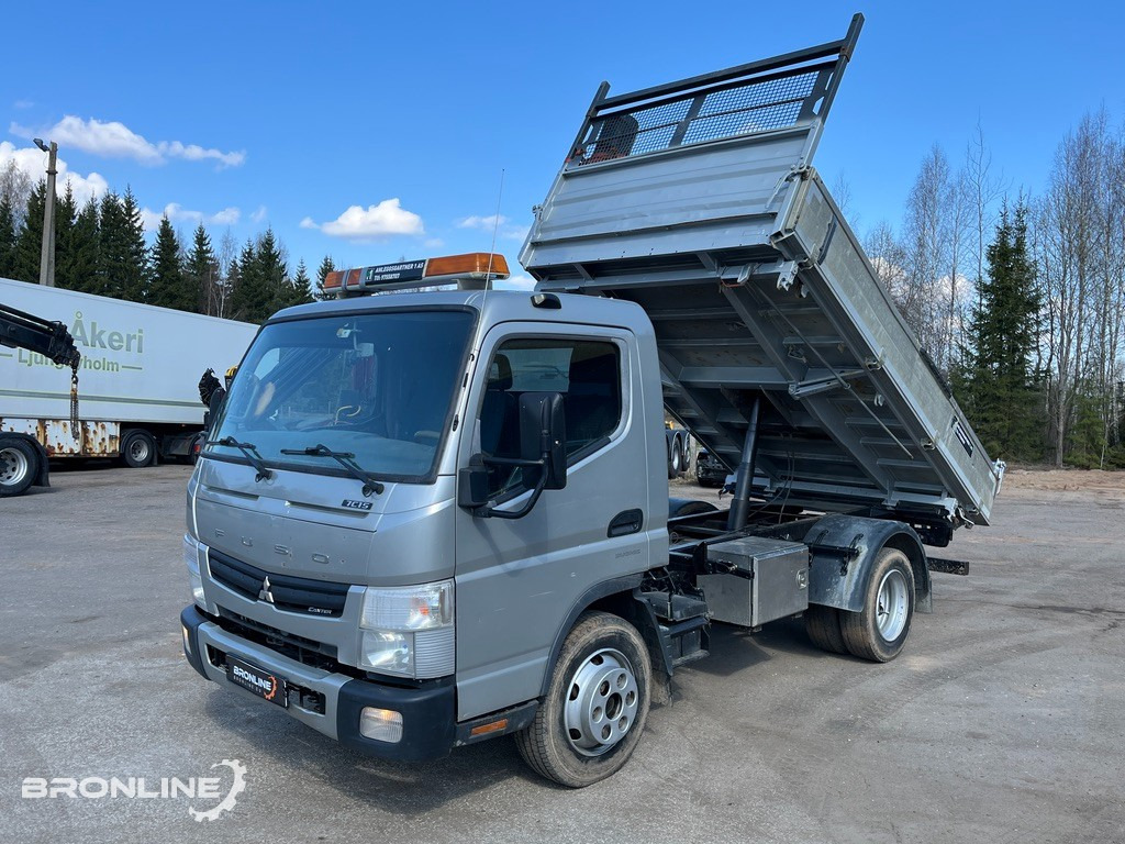 2013 Mitsubishi Fuso Canter 7C15 Tipper - Самосвал камион: снимка 2 2013 Mitsubishi Fuso Canter 7C15 Tipper - Самосвал камион: снимка 2