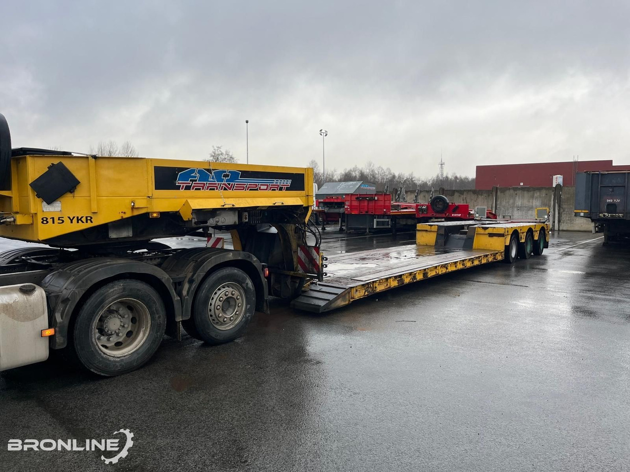 Faymonville STBZ-3VA Low-Bed 3-axle Trailer - Нискорамна площадка полуремарке: снимка 1 Faymonville STBZ-3VA Low-Bed 3-axle Trailer - Нискорамна площадка полуремарке: снимка 1
