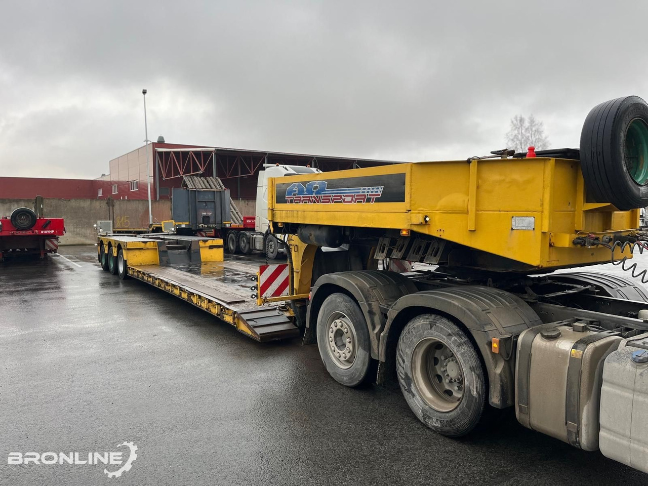 Faymonville STBZ-3VA Low-Bed 3-axle Trailer - Нискорамна площадка полуремарке: снимка 3 Faymonville STBZ-3VA Low-Bed 3-axle Trailer - Нискорамна площадка полуремарке: снимка 3