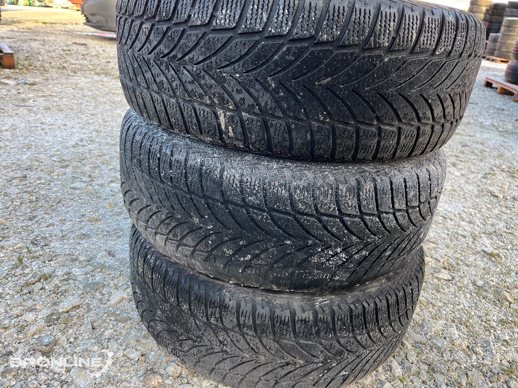 Veljekomplekt rehvidega M+S 205/55/R16 - Комплект колела за Лекотоварен автомобил: снимка 3 Veljekomplekt rehvidega M+S 205/55/R16 - Комплект колела за Лекотоварен автомобил: снимка 3