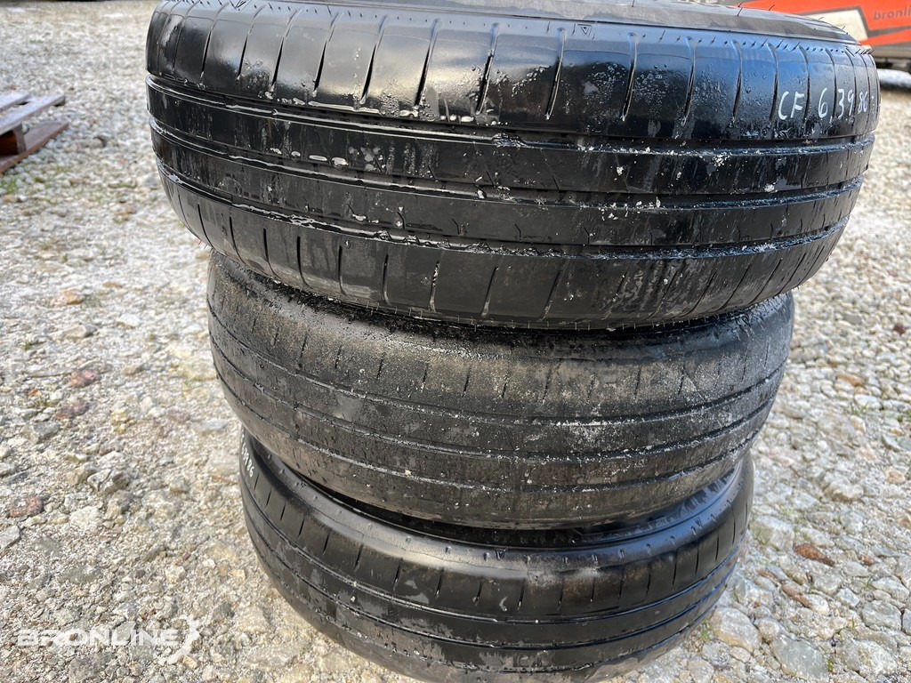 Veljekomplekt suverehvidega 195/65/R15 - Комплект колела за Лекотоварен автомобил: снимка 4 Veljekomplekt suverehvidega 195/65/R15 - Комплект колела за Лекотоварен автомобил: снимка 4