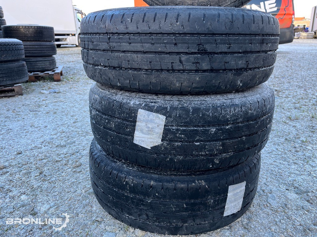 Veljekomplekt suverehvidega 205/65/R16 - Комплект колела за Лекотоварен автомобил: снимка 4 Veljekomplekt suverehvidega 205/65/R16 - Комплект колела за Лекотоварен автомобил: снимка 4