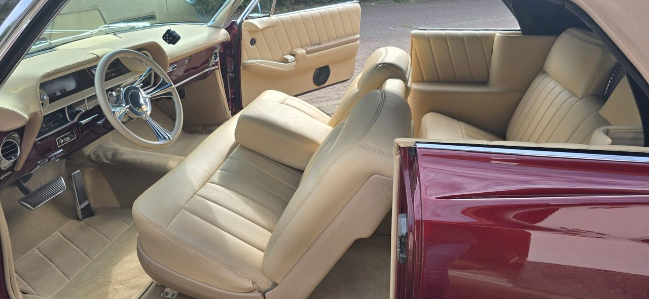 Кабриолет Cadillac Deville Cabriolet 1964 Oldtimer H-Kennzeichen: снимка 6 Кабриолет Cadillac Deville Cabriolet 1964 Oldtimer H-Kennzeichen: снимка 6