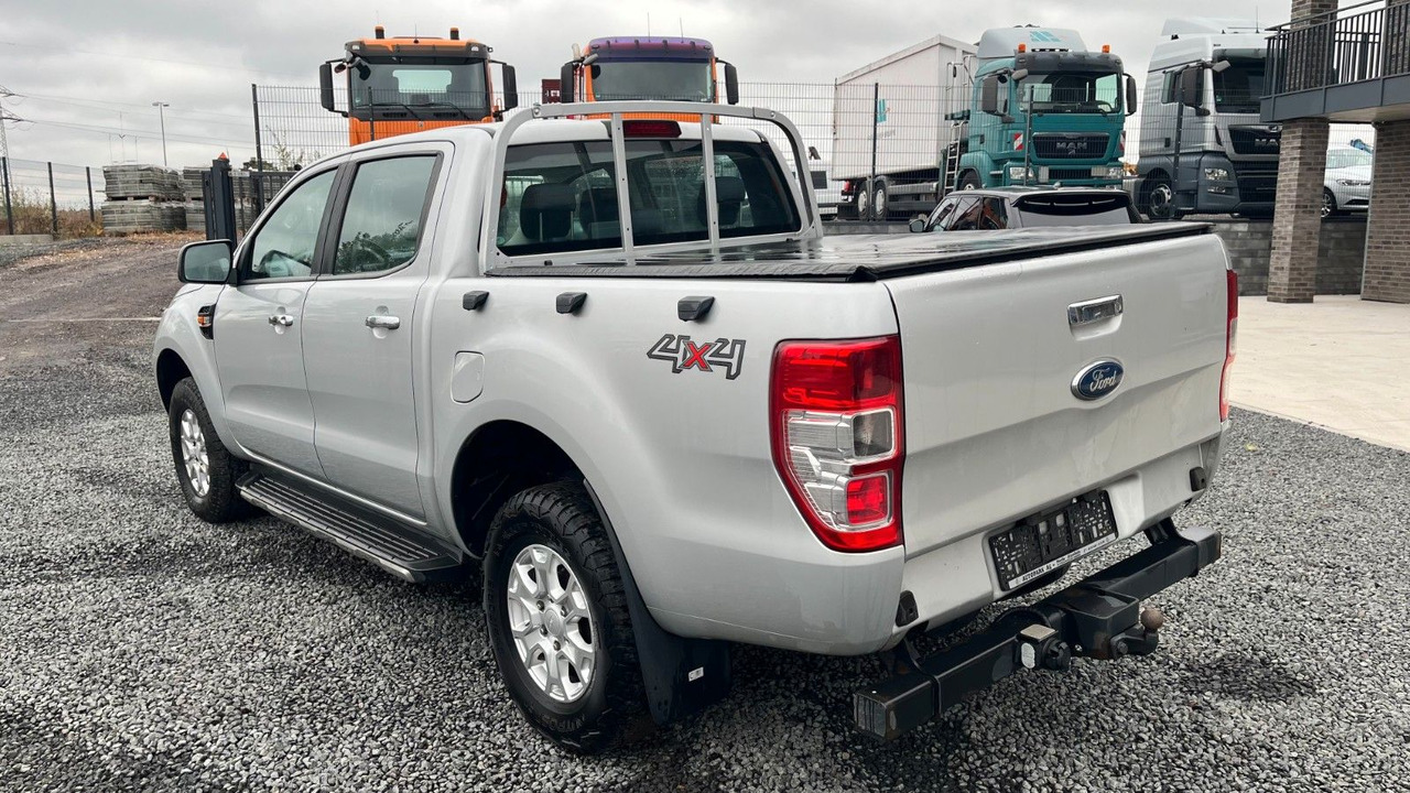 Ford Ranger XLT Doppelkabine 4x4 - Джип: снимка 5 Ford Ranger XLT Doppelkabine 4x4 - Джип: снимка 5