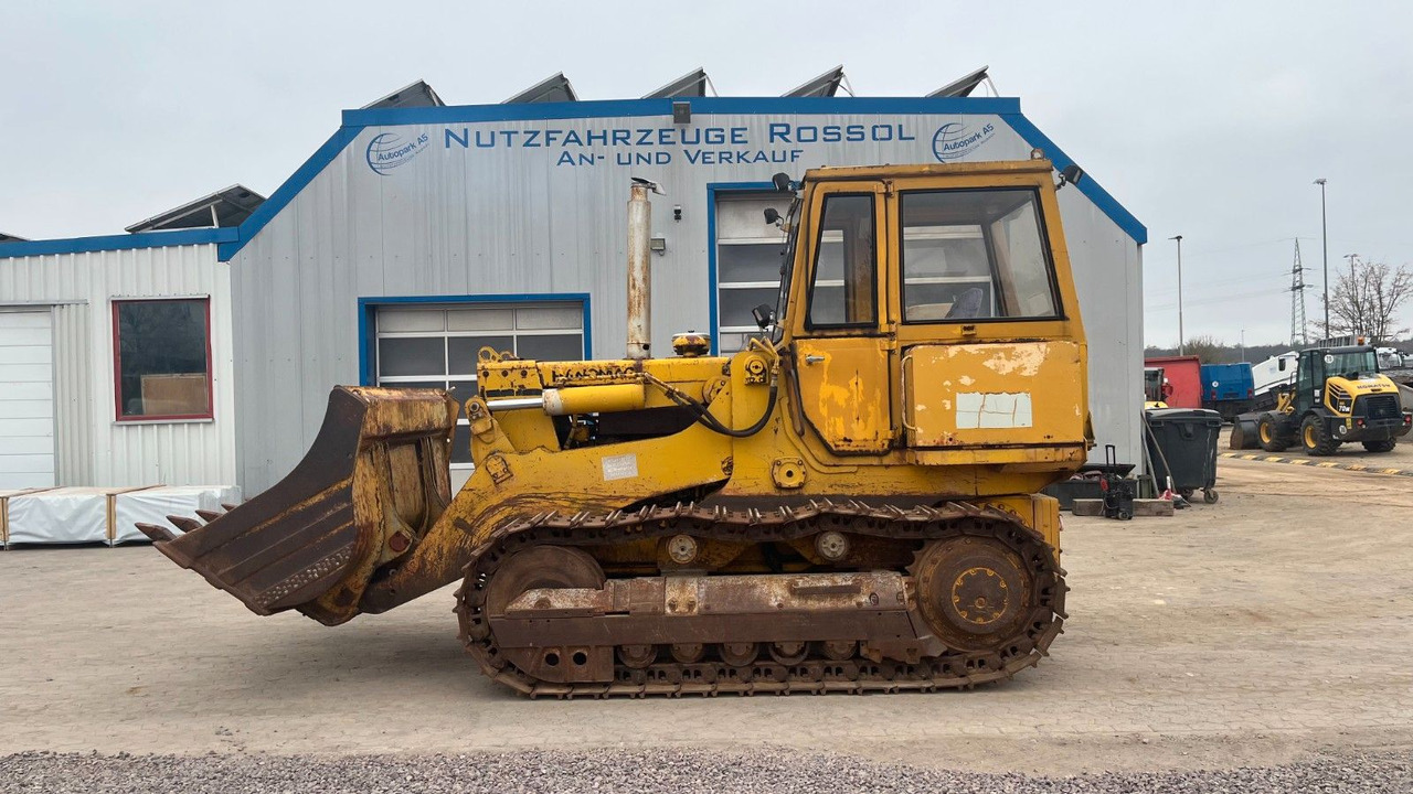 Hanomag 600 C Raupe Dozer - Верижен товарач: снимка 1 Hanomag 600 C Raupe Dozer - Верижен товарач: снимка 1