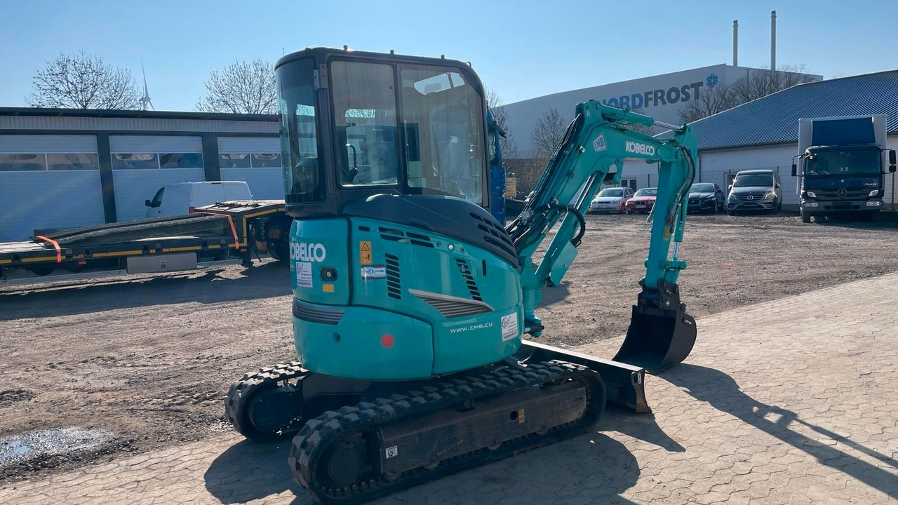 Kobelco SK28SR-6F Minibagger Monoausleger - Мини багер: снимка 5 Kobelco SK28SR-6F Minibagger Monoausleger - Мини багер: снимка 5