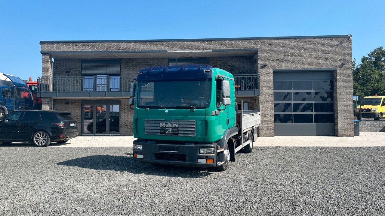 MAN TGL 8.180 4x2 Kran Hiab Tempomat MAN TGL 8.180 4x2 Kran Hiab Tempomat - Бордови бус: снимка 1 MAN TGL 8.180 4x2 Kran Hiab Tempomat MAN TGL 8.180 4x2 Kran Hiab Tempomat - Бордови бус: снимка 1