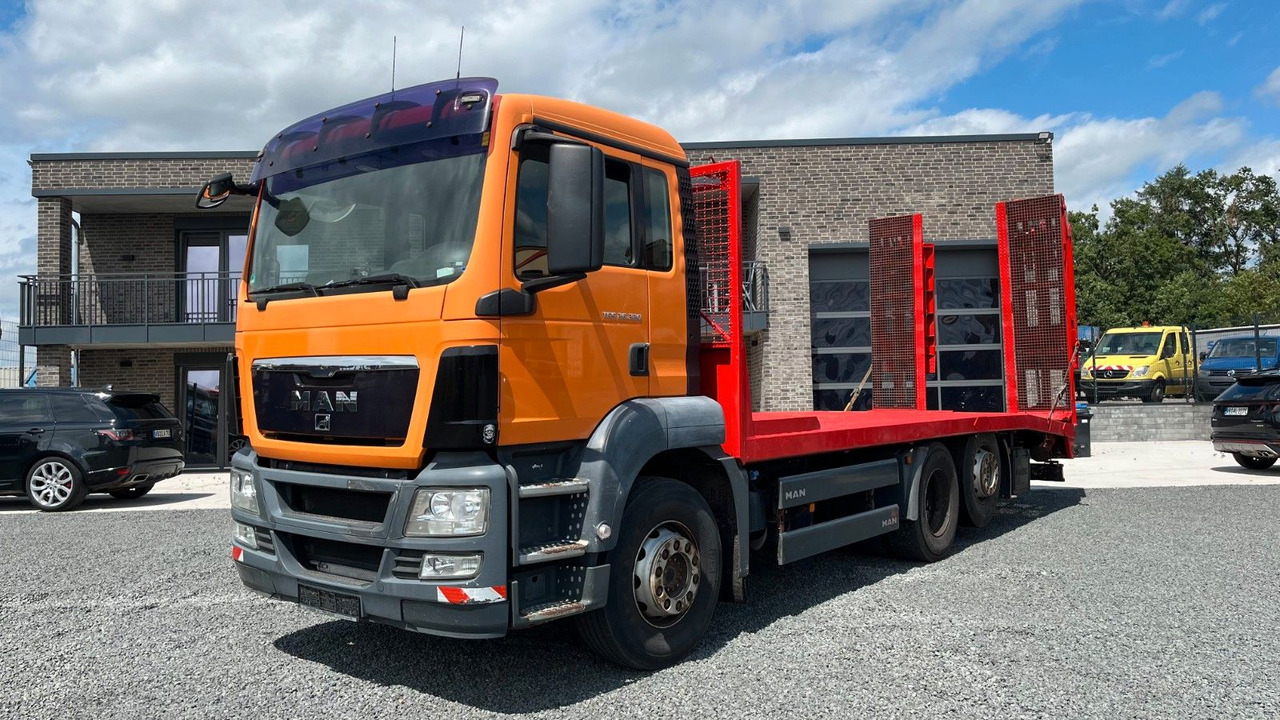 MAN TGS 26.320 Abschlepper Transporter Baumaschinen - Камион пътна помощ: снимка 2 MAN TGS 26.320 Abschlepper Transporter Baumaschinen - Камион пътна помощ: снимка 2