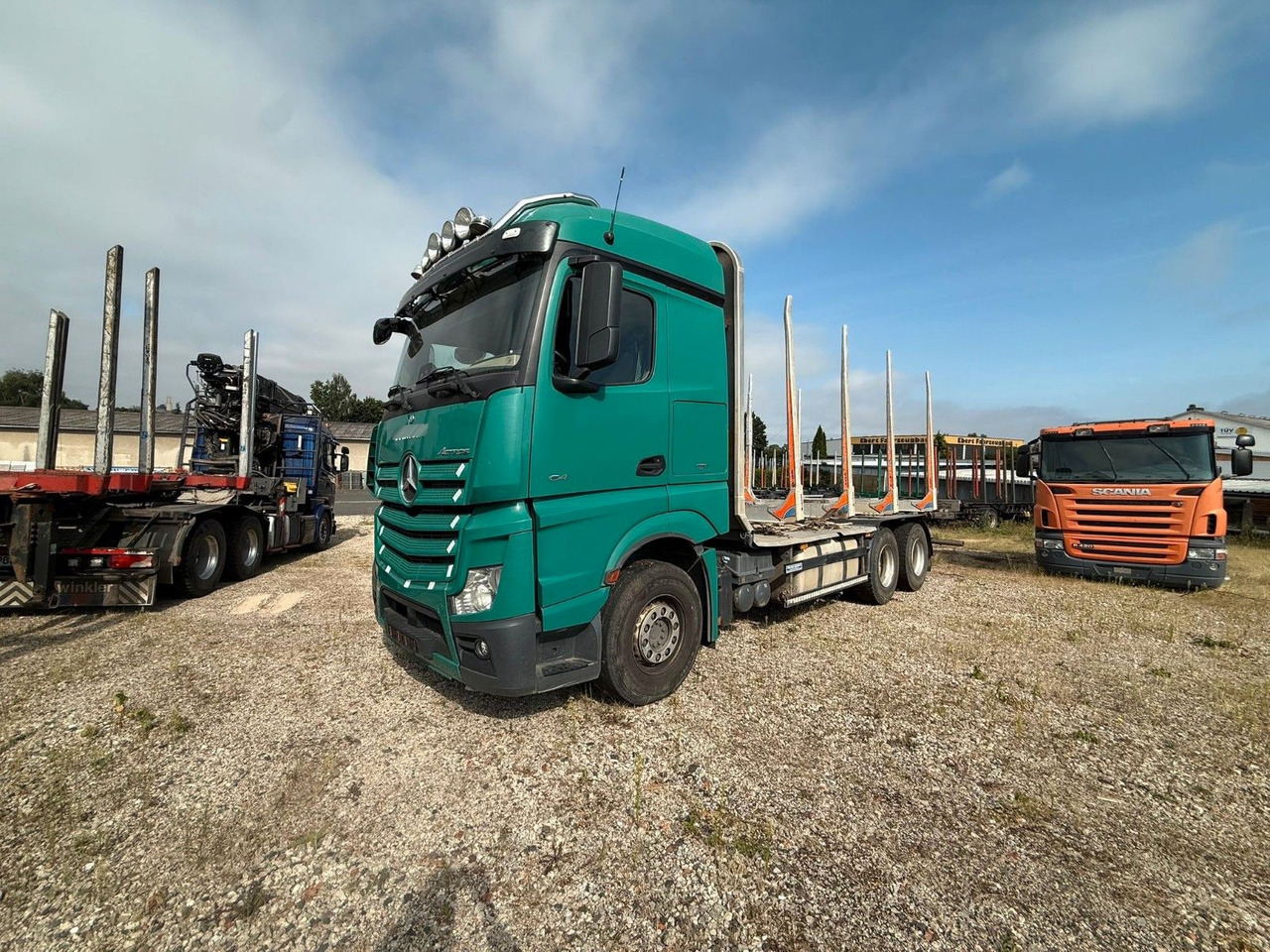 Mercedes-Benz Actros 2648 Holztransporter Kran Vorbereitet - Камион за дърва: снимка 1 Mercedes-Benz Actros 2648 Holztransporter Kran Vorbereitet - Камион за дърва: снимка 1