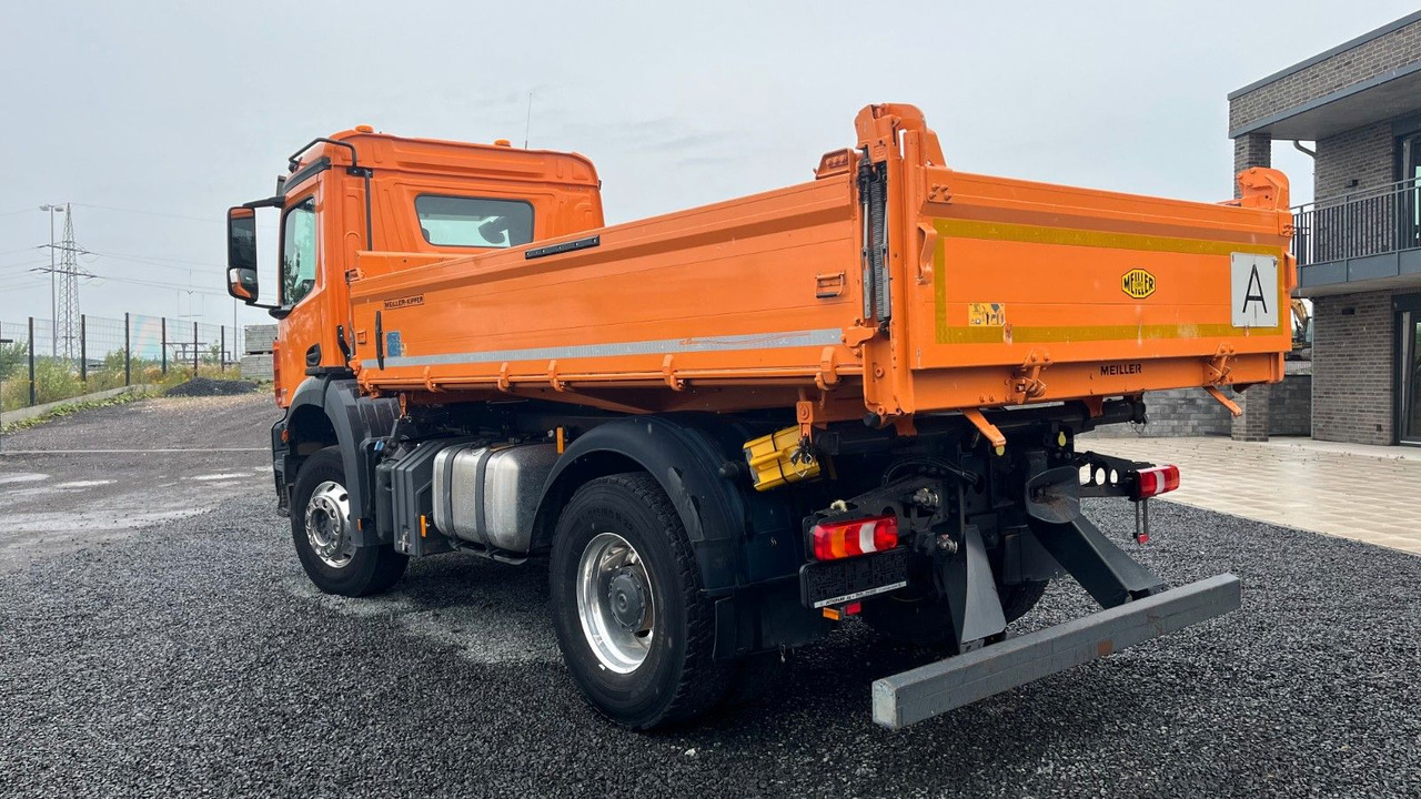 Mercedes-Benz Arocs 1835 Dreiseitenikpper Meiller - Самосвал камион: снимка 5 Mercedes-Benz Arocs 1835 Dreiseitenikpper Meiller - Самосвал камион: снимка 5