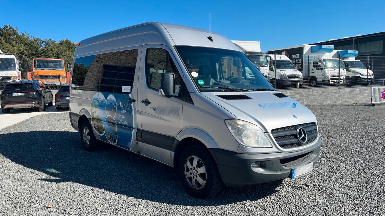 Mercedes-Benz Sprinter 315 CDI 9-Sitzer Standheizung - Пътнически бус: снимка 3 Mercedes-Benz Sprinter 315 CDI 9-Sitzer Standheizung - Пътнически бус: снимка 3