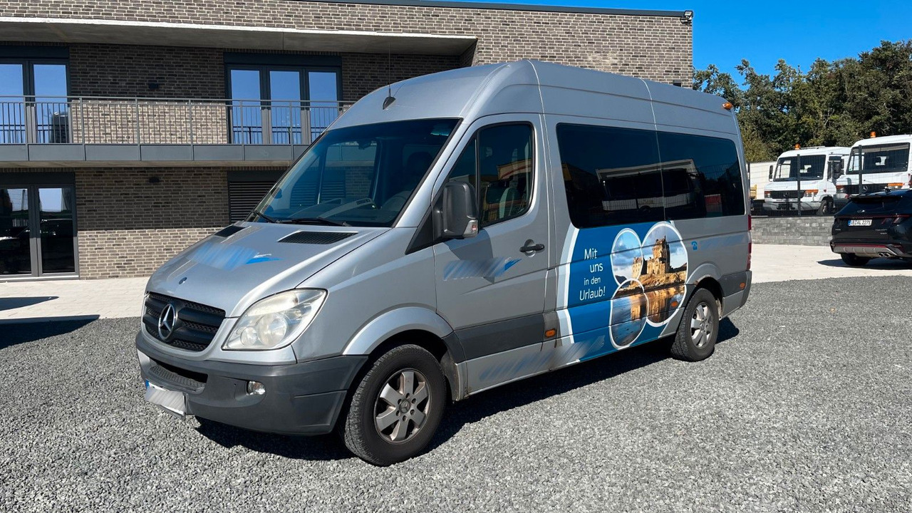 Mercedes-Benz Sprinter 315 CDI 9-Sitzer Standheizung - Пътнически бус: снимка 2 Mercedes-Benz Sprinter 315 CDI 9-Sitzer Standheizung - Пътнически бус: снимка 2