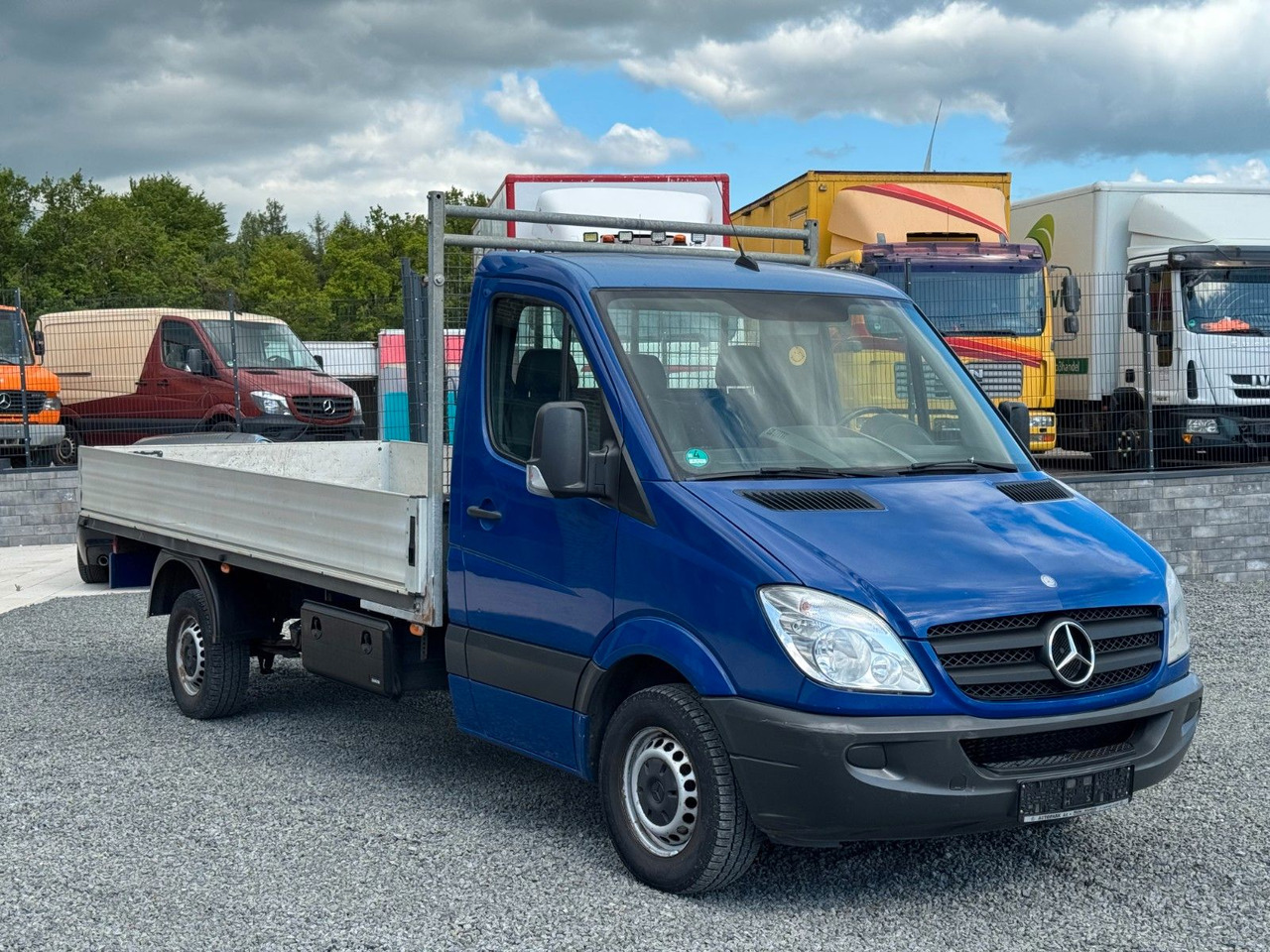 Mercedes-Benz Sprinter 316 CDI Pritsche - Бордови бус: снимка 3 Mercedes-Benz Sprinter 316 CDI Pritsche - Бордови бус: снимка 3