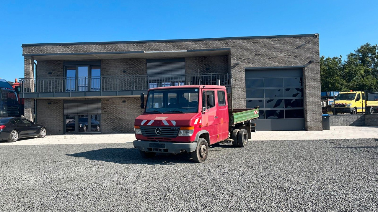 Mercedes-Benz Vario 614 DK Kipper Doka Mercedes-Benz Vario 614 DK Kipper Doka - Бус самосвал, Бус с двойна кабина: снимка 1 Mercedes-Benz Vario 614 DK Kipper Doka Mercedes-Benz Vario 614 DK Kipper Doka - Бус самосвал, Бус с двойна кабина: снимка 1