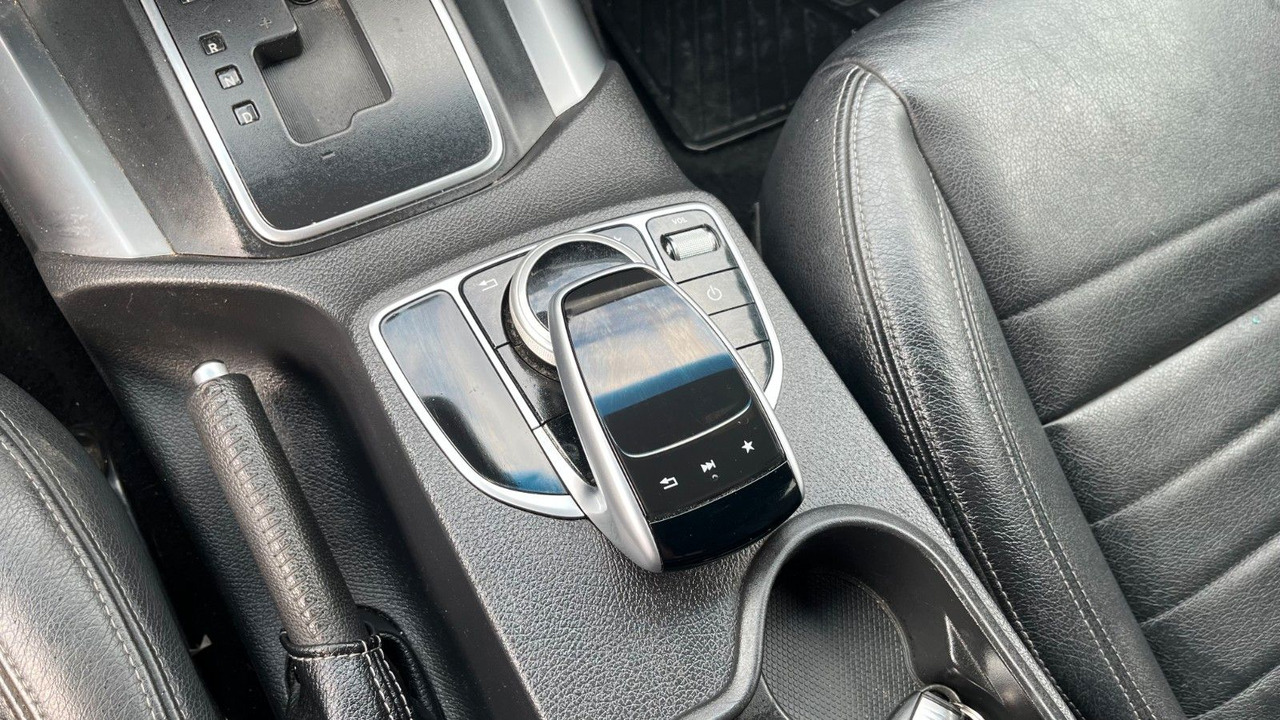 Джип Mercedes-Benz X -Klasse 250 d 4Matic Doppelkabine: снимка 12