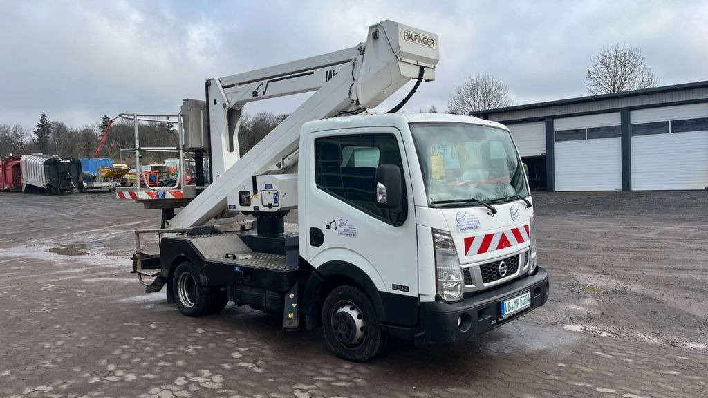 Nissan P200A-NC Steiger Hebebühne Hubarbeitsbühne 17M - Автовишка, Лекотоварен автомобил: снимка 3 Nissan P200A-NC Steiger Hebebühne Hubarbeitsbühne 17M - Автовишка, Лекотоварен автомобил: снимка 3
