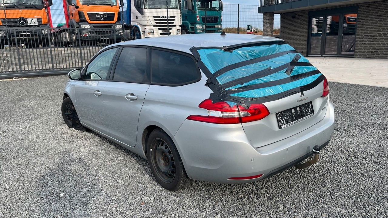Peugeot 308 SW Active - Комби: снимка 5 Peugeot 308 SW Active - Комби: снимка 5