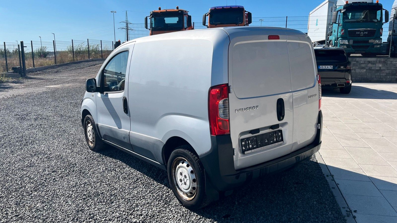 Peugeot Bipper Basis Kopfdichtungsschaden - Лек автомобил: снимка 5 Peugeot Bipper Basis Kopfdichtungsschaden - Лек автомобил: снимка 5