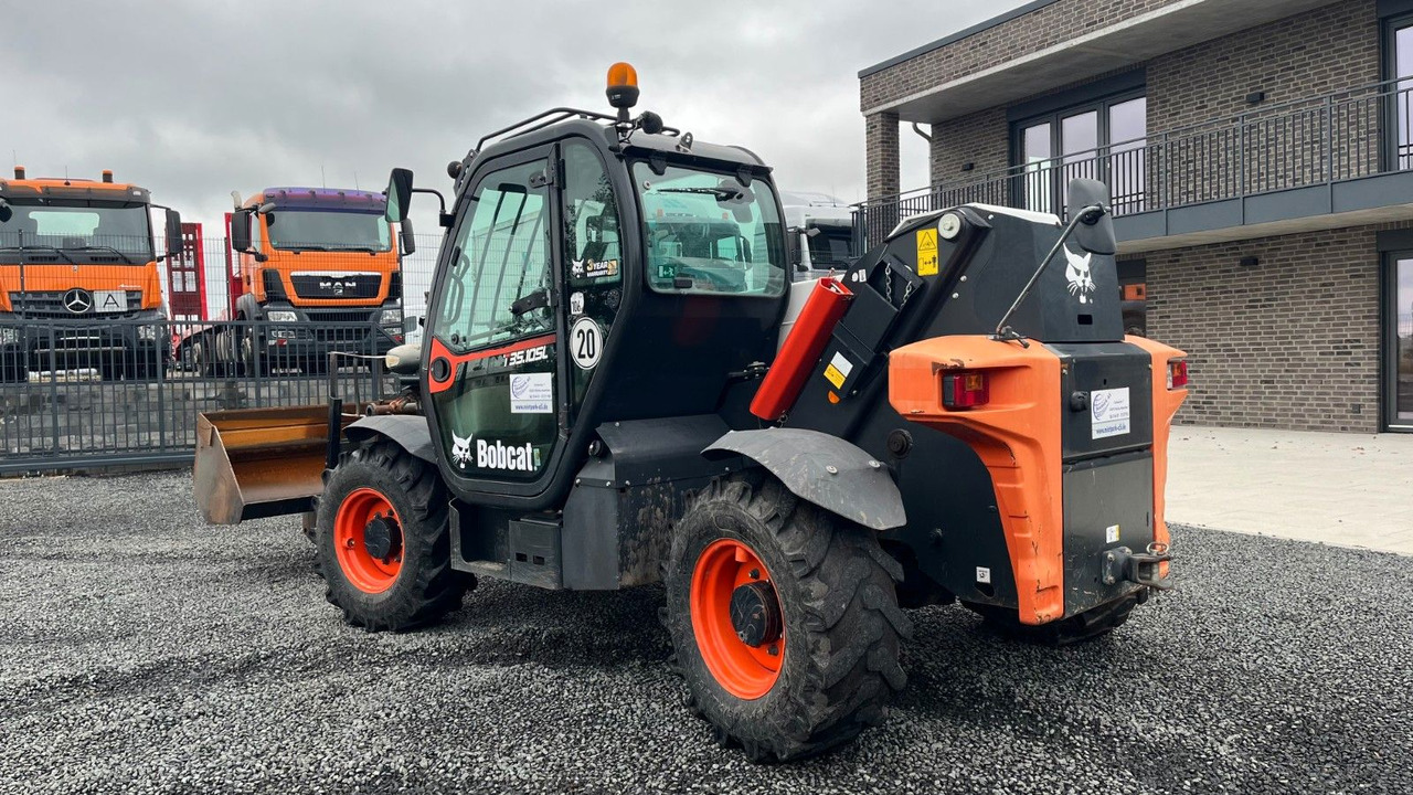 Bobcat T35.105LB Teleskoplader 7600 Kg Gabel Schaufel - Подемно-транспортна техника: снимка 5 Bobcat T35.105LB Teleskoplader 7600 Kg Gabel Schaufel - Подемно-транспортна техника: снимка 5