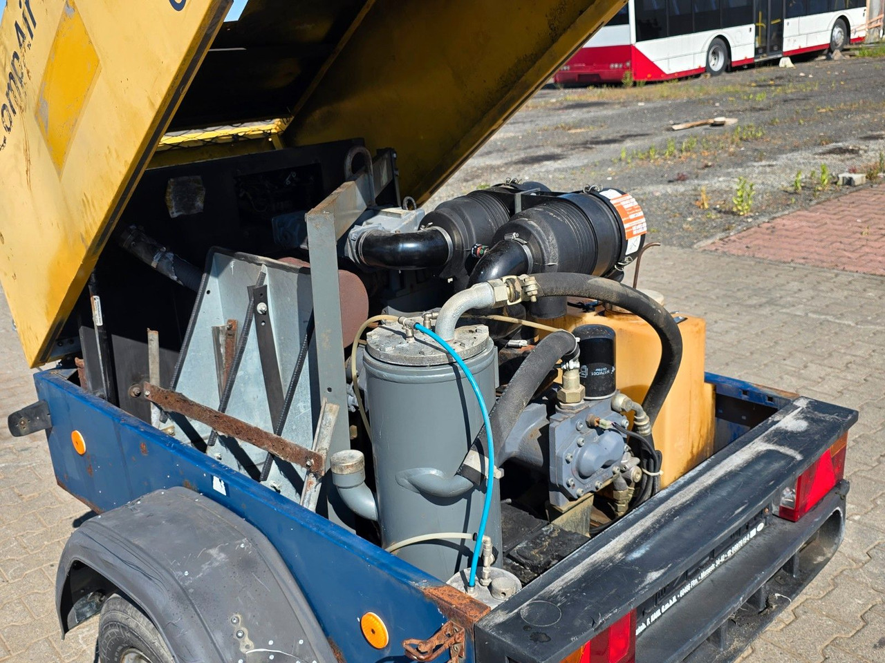 Compair DLT 0404 C30 Baustellen Kompressor - Ремарке: снимка 2 Compair DLT 0404 C30 Baustellen Kompressor - Ремарке: снимка 2