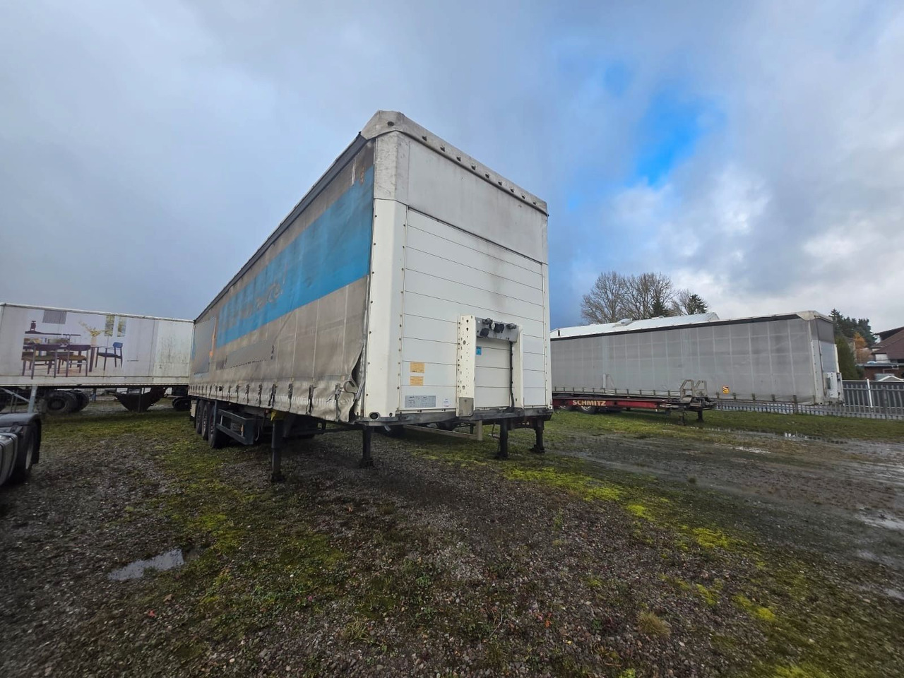 Schmitz Cargobull S01 Pritsche + Plane Auflieger - Брезентово полуремарке: снимка 1 Schmitz Cargobull S01 Pritsche + Plane Auflieger - Брезентово полуремарке: снимка 1