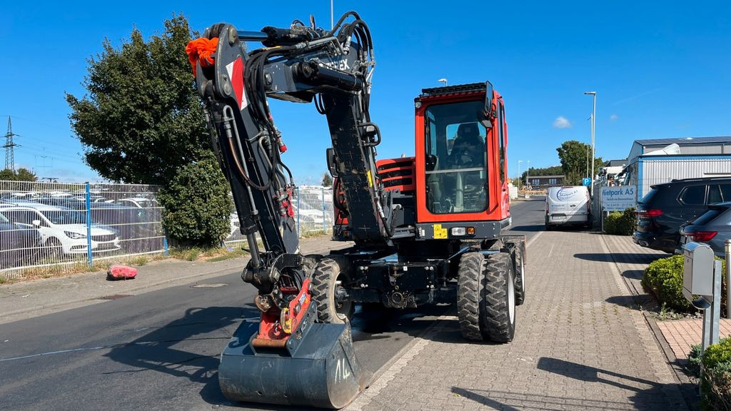 Terex TW85 Mobilbagger 8600 Kg Verstellausleger - Колесен багер: снимка 3 Terex TW85 Mobilbagger 8600 Kg Verstellausleger - Колесен багер: снимка 3