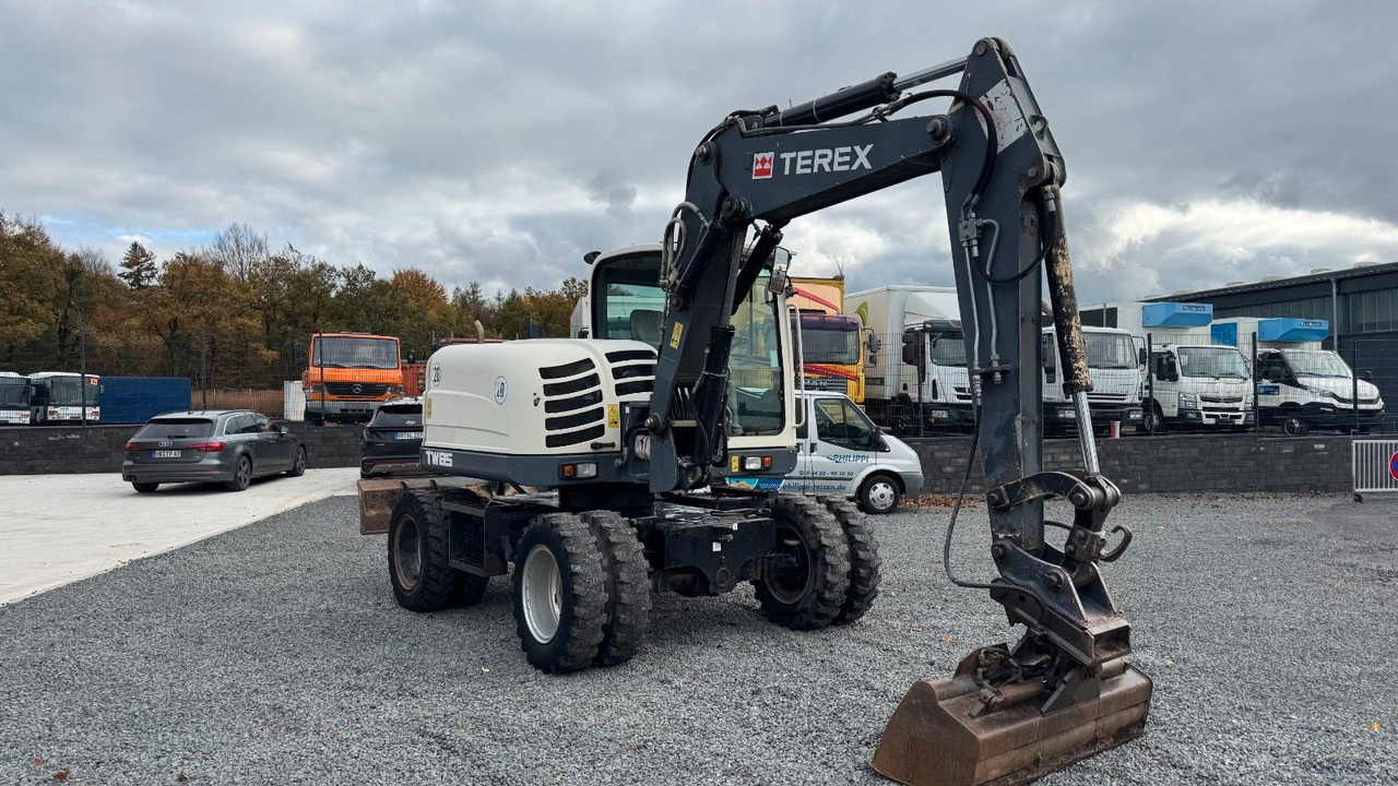 Terex TW85 Mobilbagger Verstellausleger - Колесен багер: снимка 3 Terex TW85 Mobilbagger Verstellausleger - Колесен багер: снимка 3